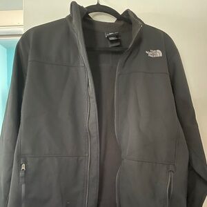 North face boys black shell xl